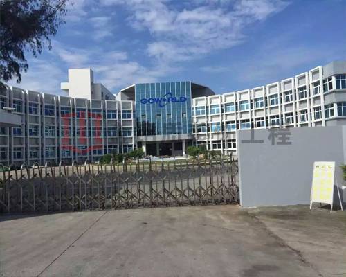 铝单板幕墙装饰竣工，旧楼已经变得认不出来了吧